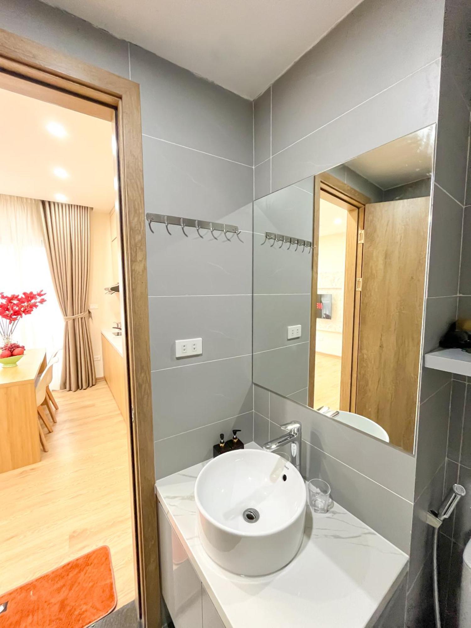 Amazing Housing Lac Long Quan Hà Nội Ngoại thất bức ảnh
