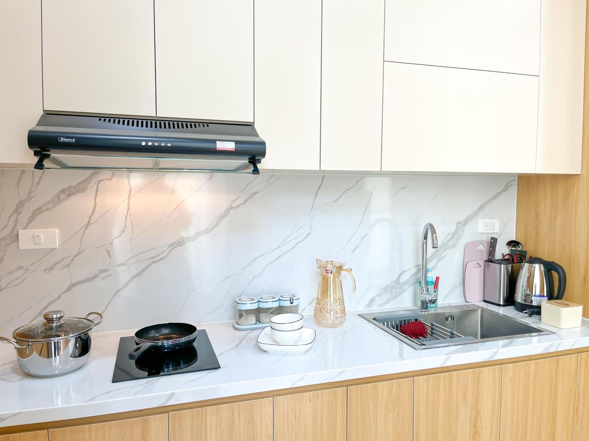 Amazing Housing Lac Long Quan Hà Nội Ngoại thất bức ảnh